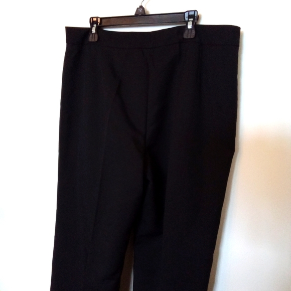 Le Suit Women's Black Straight Leg Dress Pants Size 8 - Picture 3 of 10